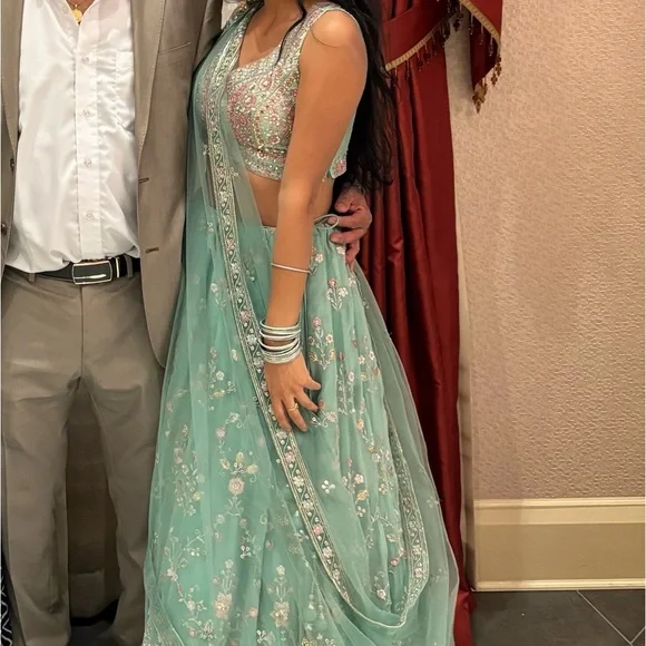 Beautiful sea green lehenga size small - Picture 2 of 2